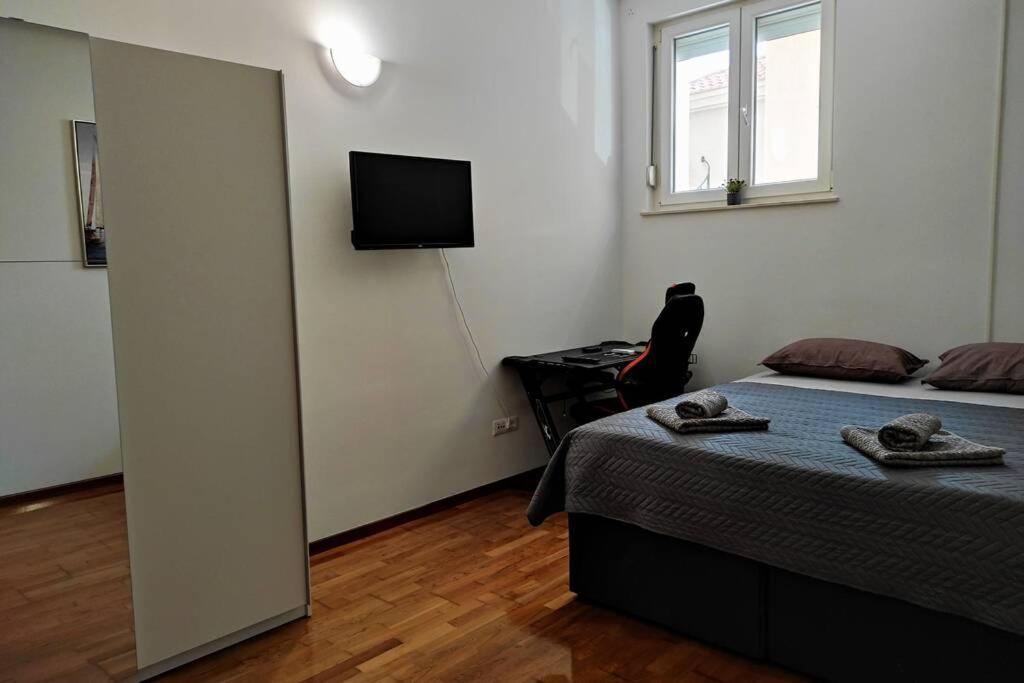 Spacious Apartment Near City Center And The Beach Split Buitenkant foto