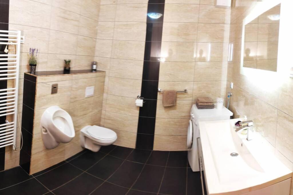 Spacious Apartment Near City Center And The Beach Split Buitenkant foto