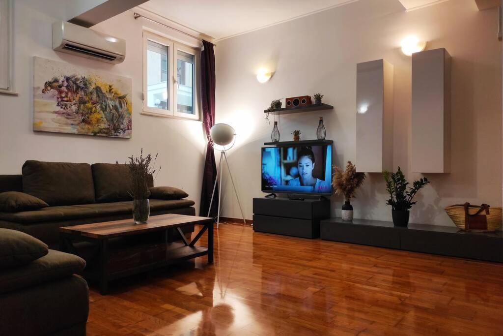Spacious Apartment Near City Center And The Beach Split Buitenkant foto